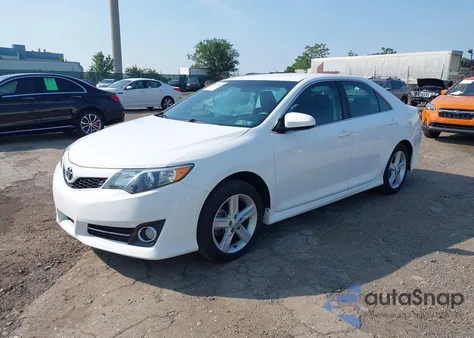 2014 Toyota Camry L/Se/Le/Xle из США, поврежденный, VIN 4T1BF1FK9EU798077